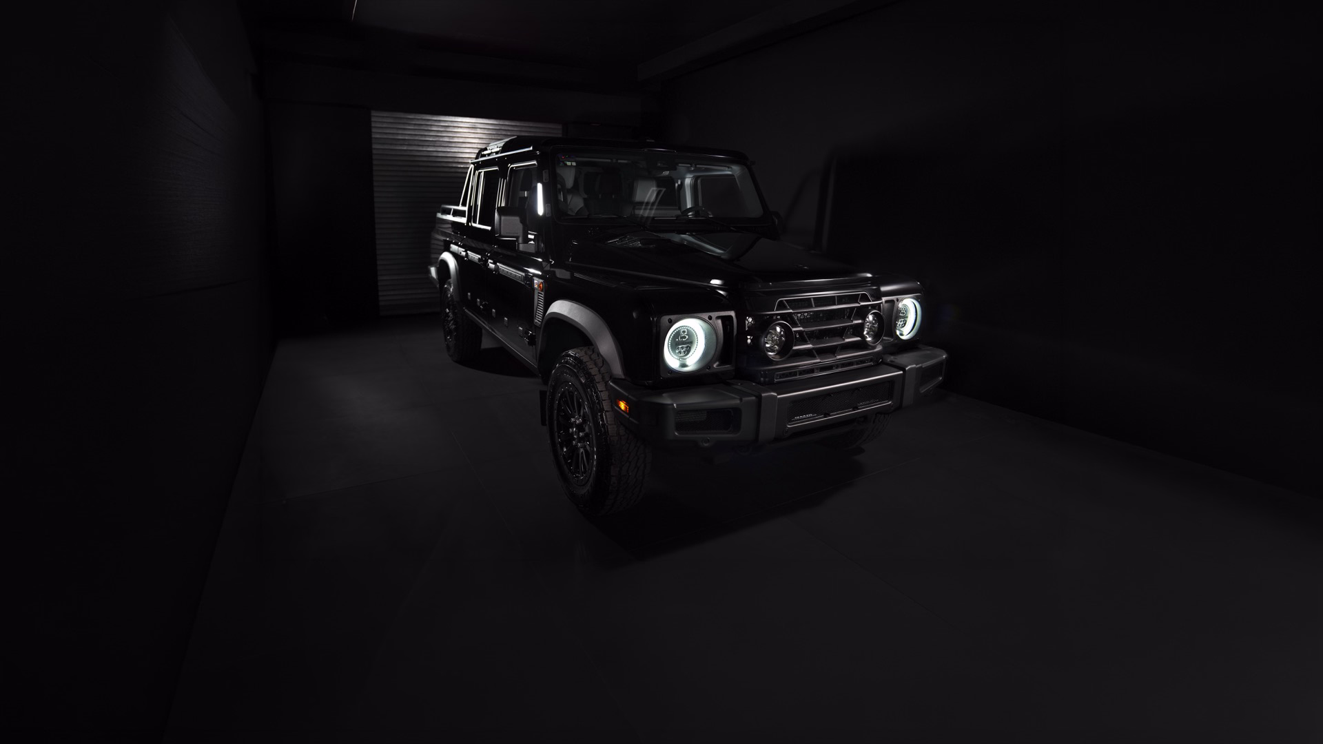 INEOS Grenadier Black Edition